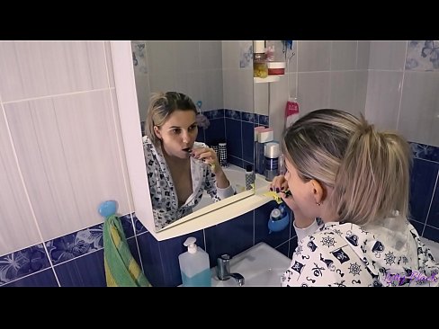 ❤️ Hack mit jungen im Pyjama endet mündlich Sperma in Arsch - Letty Black ️ Super sex bei uns